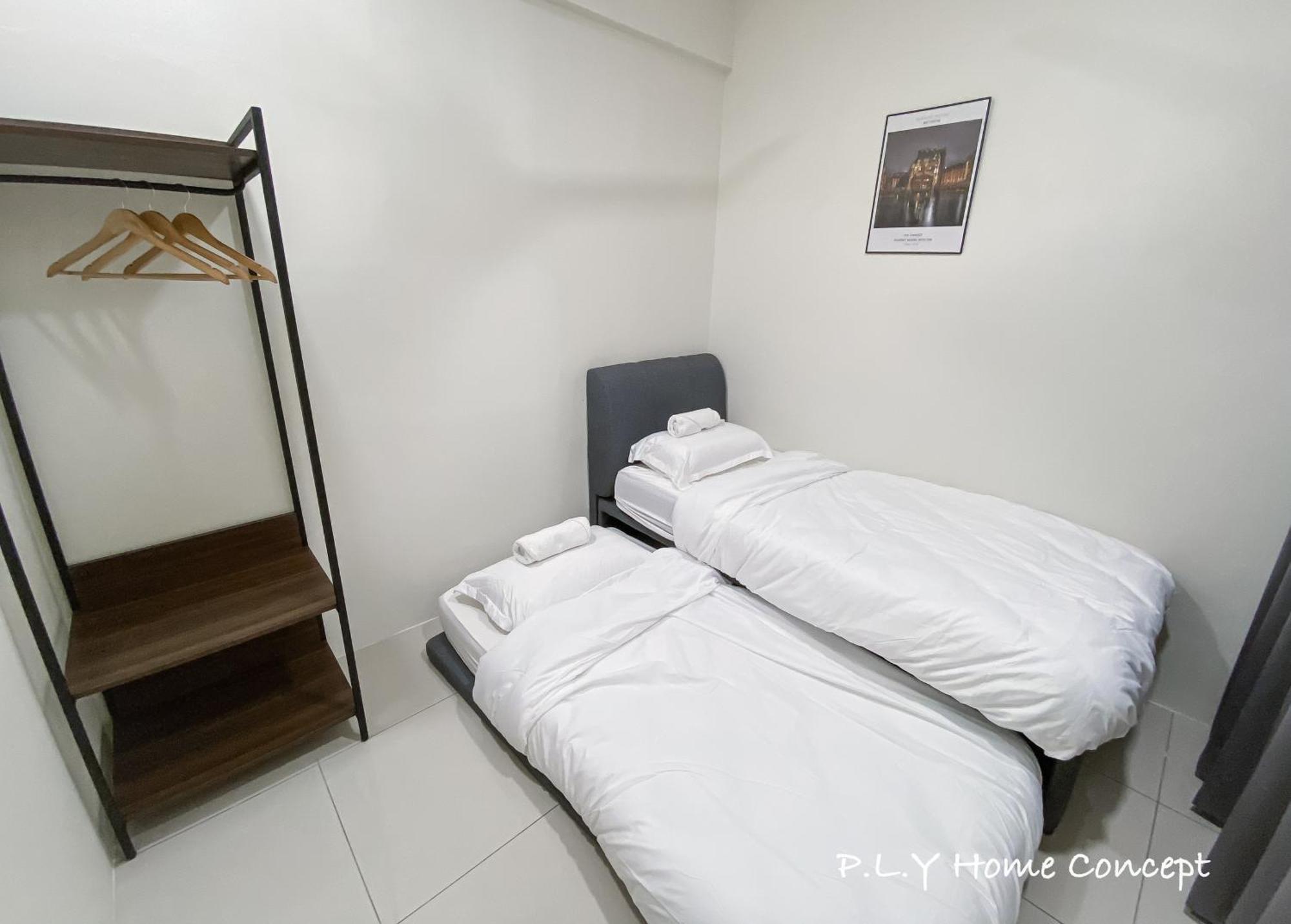 Manhattan Groundfloor Poolside Free Netflix&carpark
